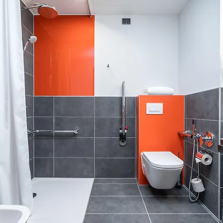 호텔 Campanile Venice 3*