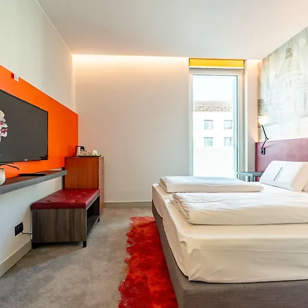 Hotel Campanile Venice 3*