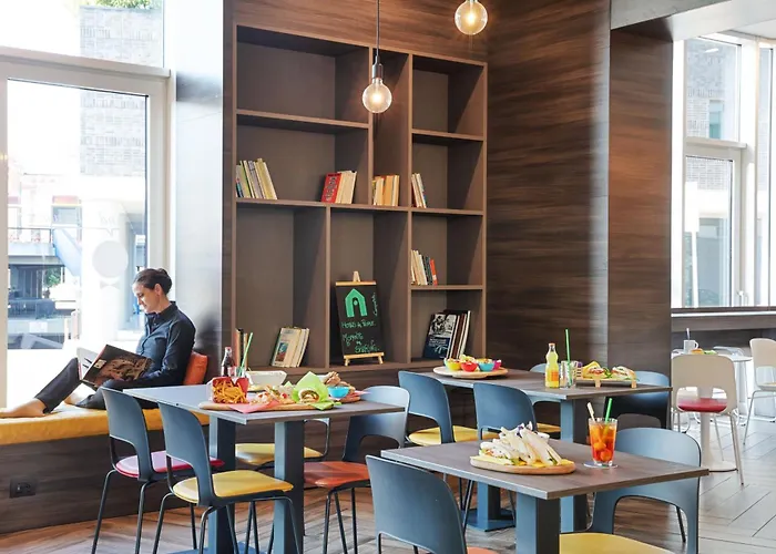 Campanile Venice Hotel